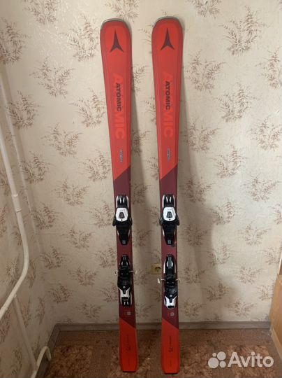 Горные лыжи atomic