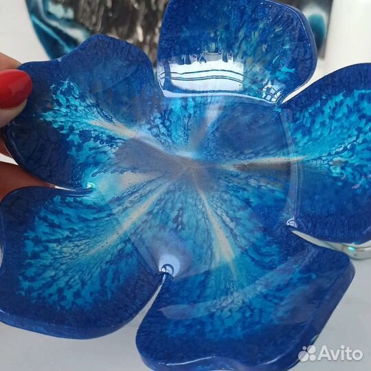 Подставка для телефона и тарелочка