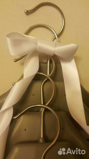 Вешалки-плечики,для взрослой одежды