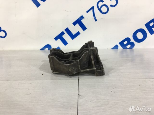 Кронштейн компрессора кондиционера peugeot 307 1.6