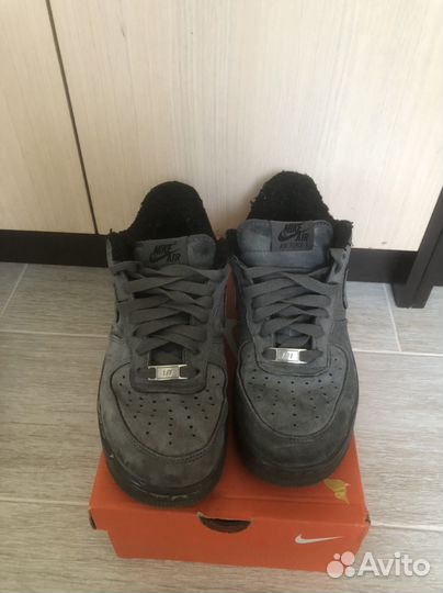 Кроссовки зимние