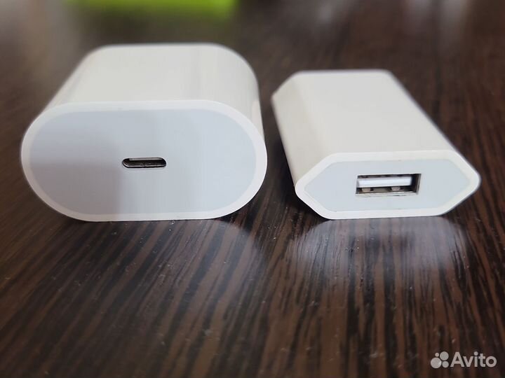 Зарядное устройство на iPhone