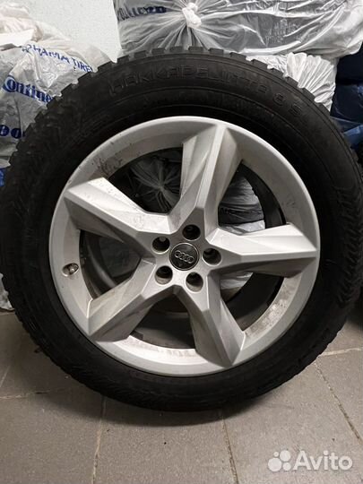 R19 Nokian Tyres Hakkapeliitta 8 SUV 255/55, PCD 5x112 DIA 66.6