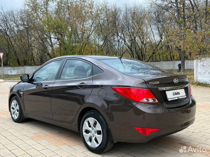 Hyundai Solaris 1.6 AT, 2015, 109 000 км