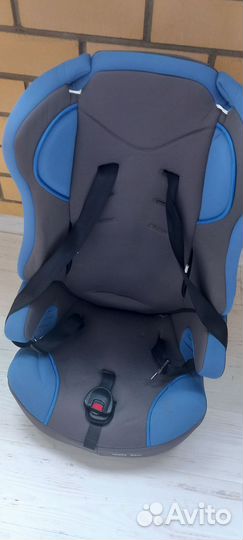 Детское автокресло 15 до 36 кг