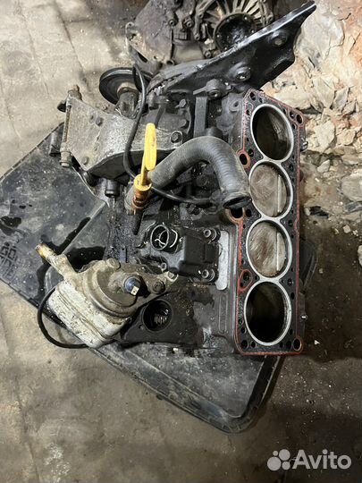Двигатель Audi 80 B4 ADA 2.0 блок с поршнями