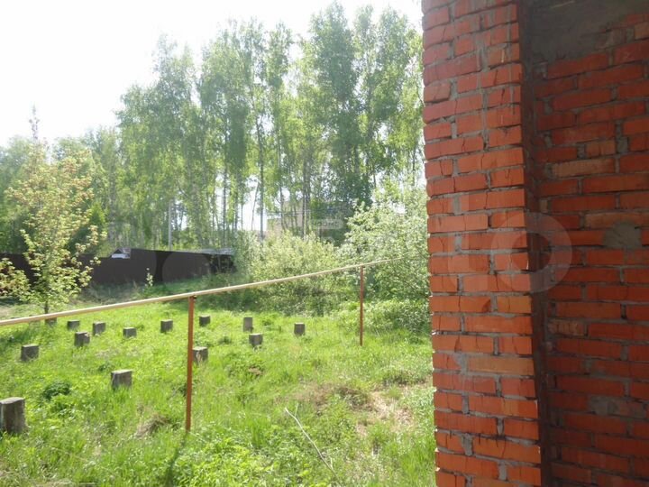 Коттедж 198 м² на участке 10 сот.