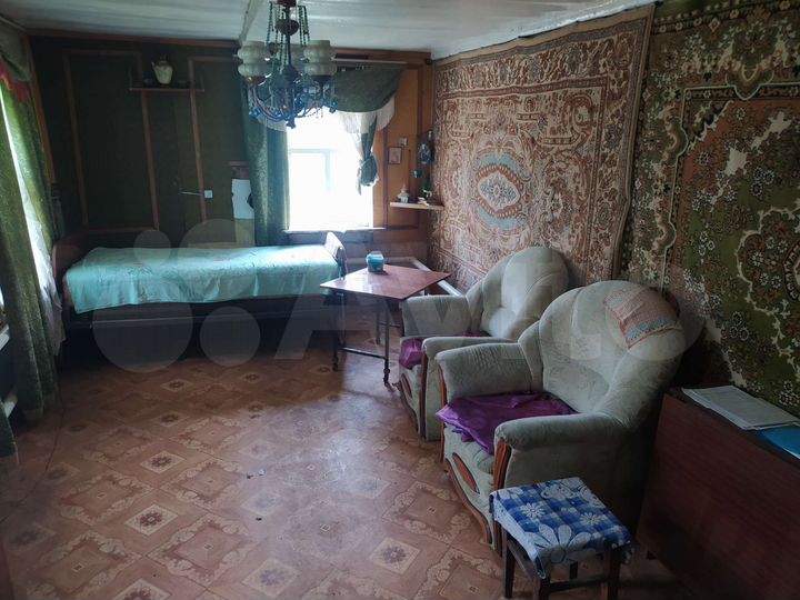 Дом 40 м² на участке 4 сот.