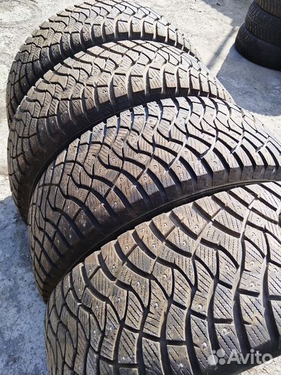 Dunlop GrandTrek Ice 03 265/65 R17