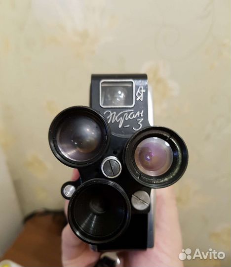 Кинокамера экран 3