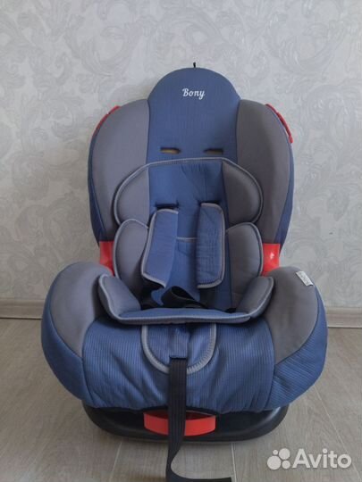 Детское автомобильное кресло