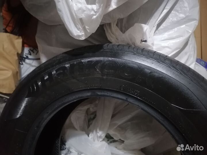 Hankook Dynapro HP2 RA33 215/65 R16