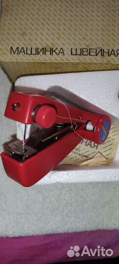 Ручная швейная машинка Стежок