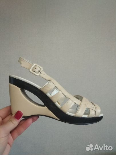 Босоножки разные 39р,40р