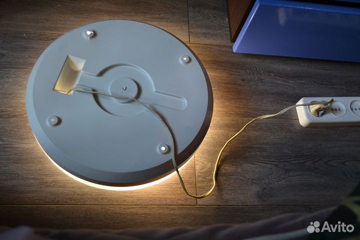 Светильник 