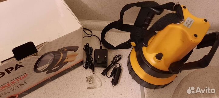 Фонарь ручной (Галогеновый, аккумуляторный) эра