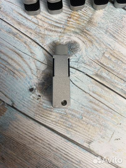 Зажимы для телефона