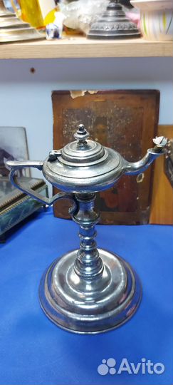 Антикварная масляная лампа на высокой ноге 19 век