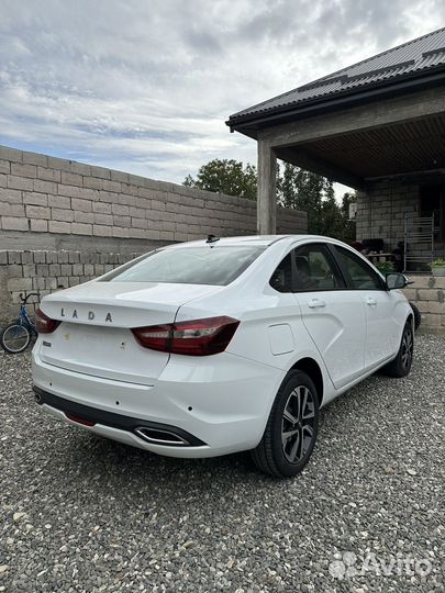 LADA Vesta 1.6 МТ, 2023, 1 500 км