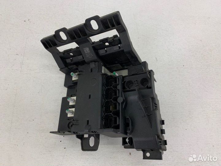 Блок предохранителей передний Bmw 7Er G11-G12 C