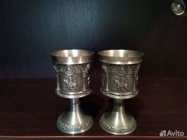 Кубки, бокалы, олово