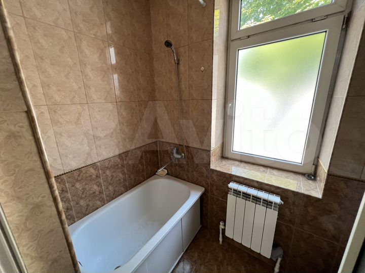 1-к. квартира, 40 м², 1/2 эт.