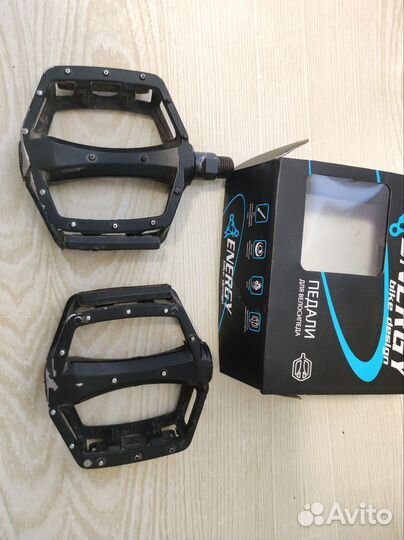 Педали для велосипеда