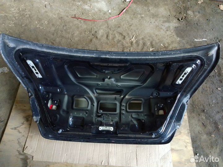 Крышка багажника Audi A8 D4 long 4.2 cdra 2011