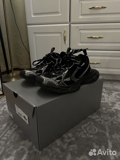 Balenciaga 3xl black