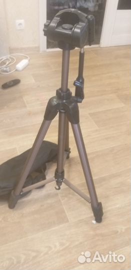 Штатив для фотоаппарата профессиональный