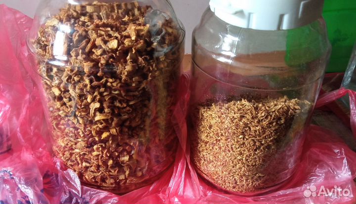 Сушеные грибы лисички