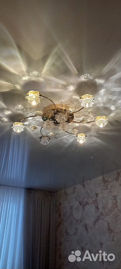 Люстра потолочная