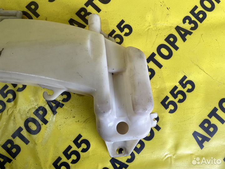 Бачок омывателя Ford Focus 1