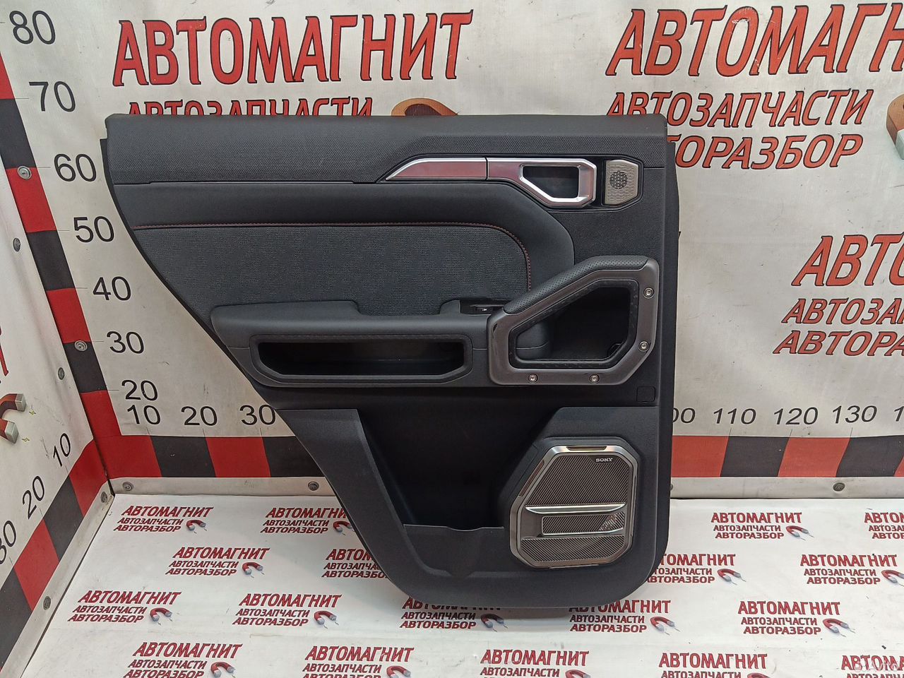 Обшивка двери задней левой Jetour T2