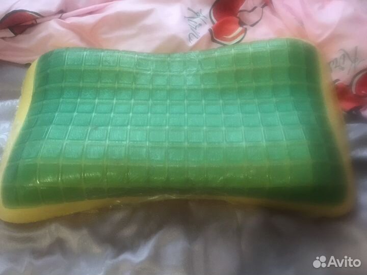 Подушка гелевая, б/у