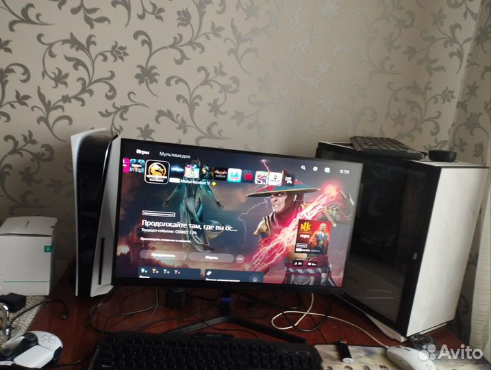 Мощный игровой компьютер с монитором