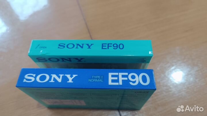 Компакт касета sony