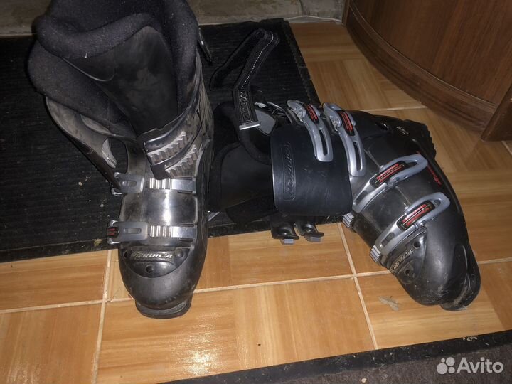 Горные лыжи комплект