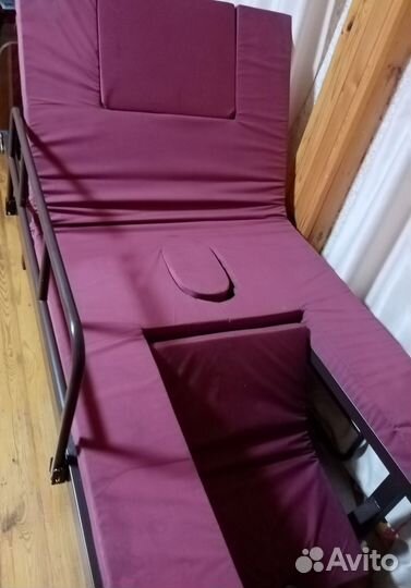 Медицинская кровать для лежачих больных