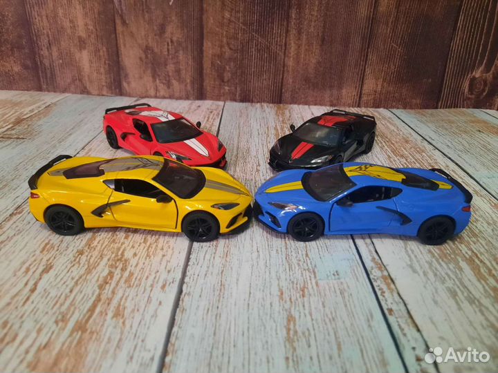 Машинки Kinsmart Chevrolet Corvette C8 2021