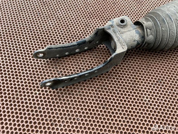 Porsche cayenne e2 пневмо стойка перед лев