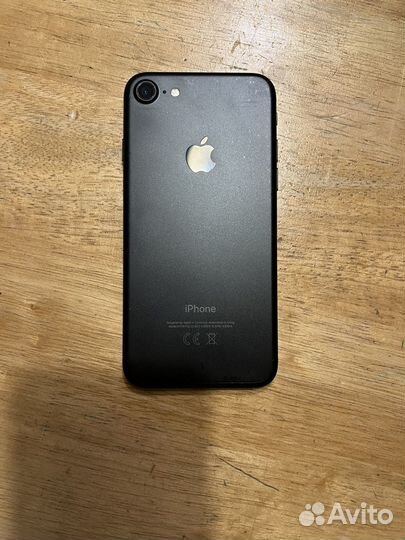 iPhone 7, 32 ГБ