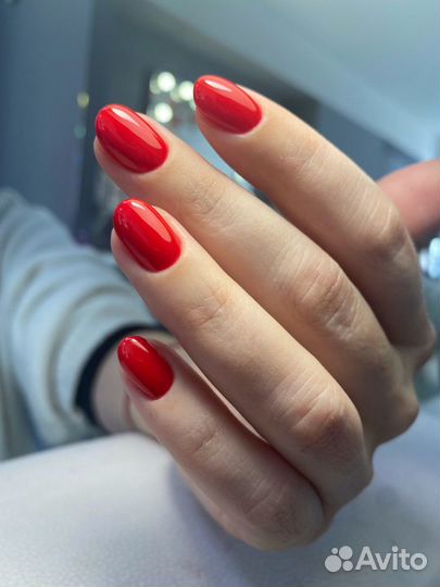 Маникюр педикюр