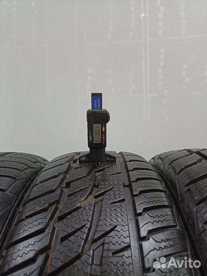 Matador MP 92 Sibir Snow 215/60 R17