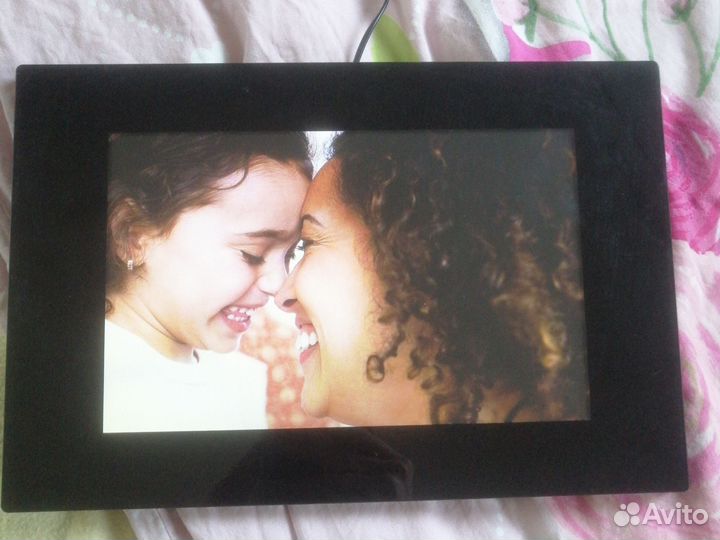 Цифровая фоторамка sony