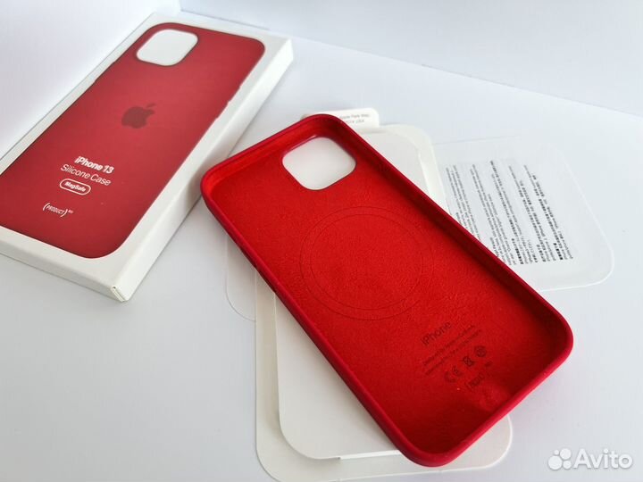 Чехол iPhone 13 Silicone Case (красный)
