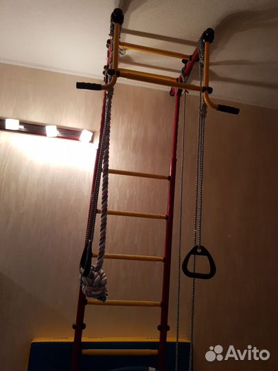 Детская шведская стенка