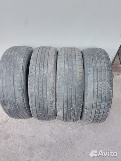 Goodyear Integrity 215/65 R17