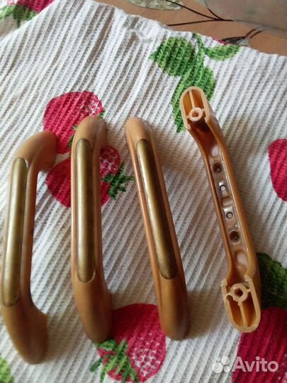 Дверные ручки