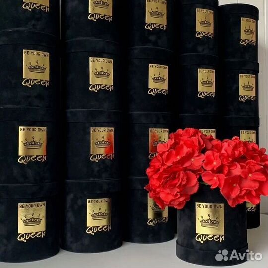 Шляпная коробка на заказ с лого